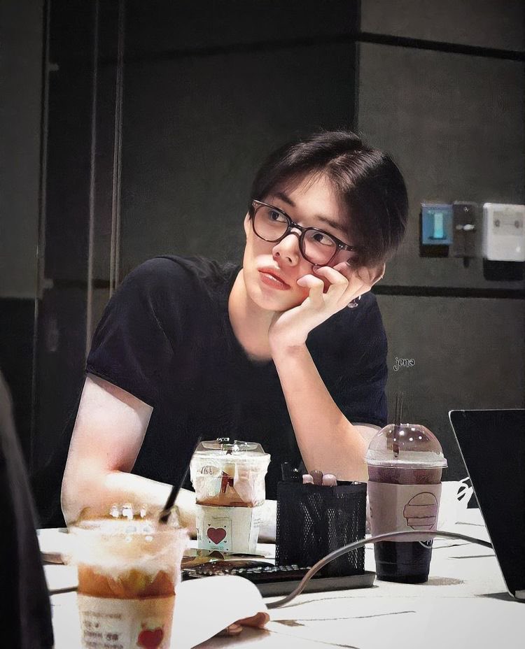 ⠀
⠀⠀
Jadi ga fokus, pengen pulang
⠀
⠀⠀