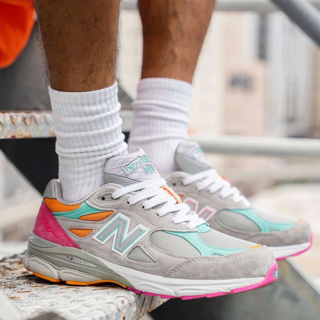 DTLR x <a href="/NewBalance/">New Balance</a> 990v3 “𝑀𝐼𝒜𝑀𝐼 . 𝒟𝑅𝐼𝒱𝐸” 🌴
.
DROPS: May 27th ☀️
.
.
.
.
.
.

.
#DTLR #990v3 #DTLRMiamiDrive #newbalance990 #newbalanceshoes #thicklaces