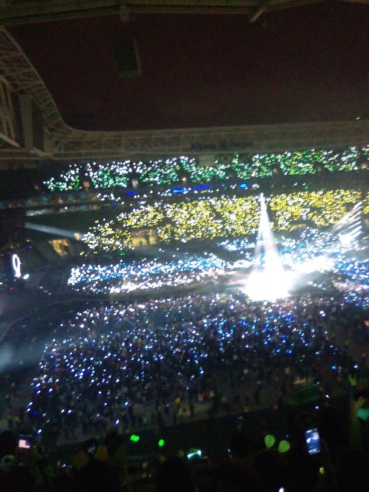 Jellyjilli29's tweet photo. Today it's been three years, Time goes by fast, this same day three years ago I had the best day of my life, thank you for coming and making us so happy, the army will always be with you, I love you. https://t.co/kDKKnRyfmY