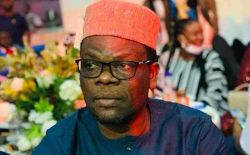 theyousuphgrey's tweet photo. His last words to me before being arrested by the FIB were, "This is not new. You know it has happened before. Make sure you don't keep silent. Let Nigerians know about this. Hopefully, they'll heed your call. I SHOULD be back soon".

Pls join us as we say #FreeOriyomiHamzat https://t.co/hBbBpp7gmV