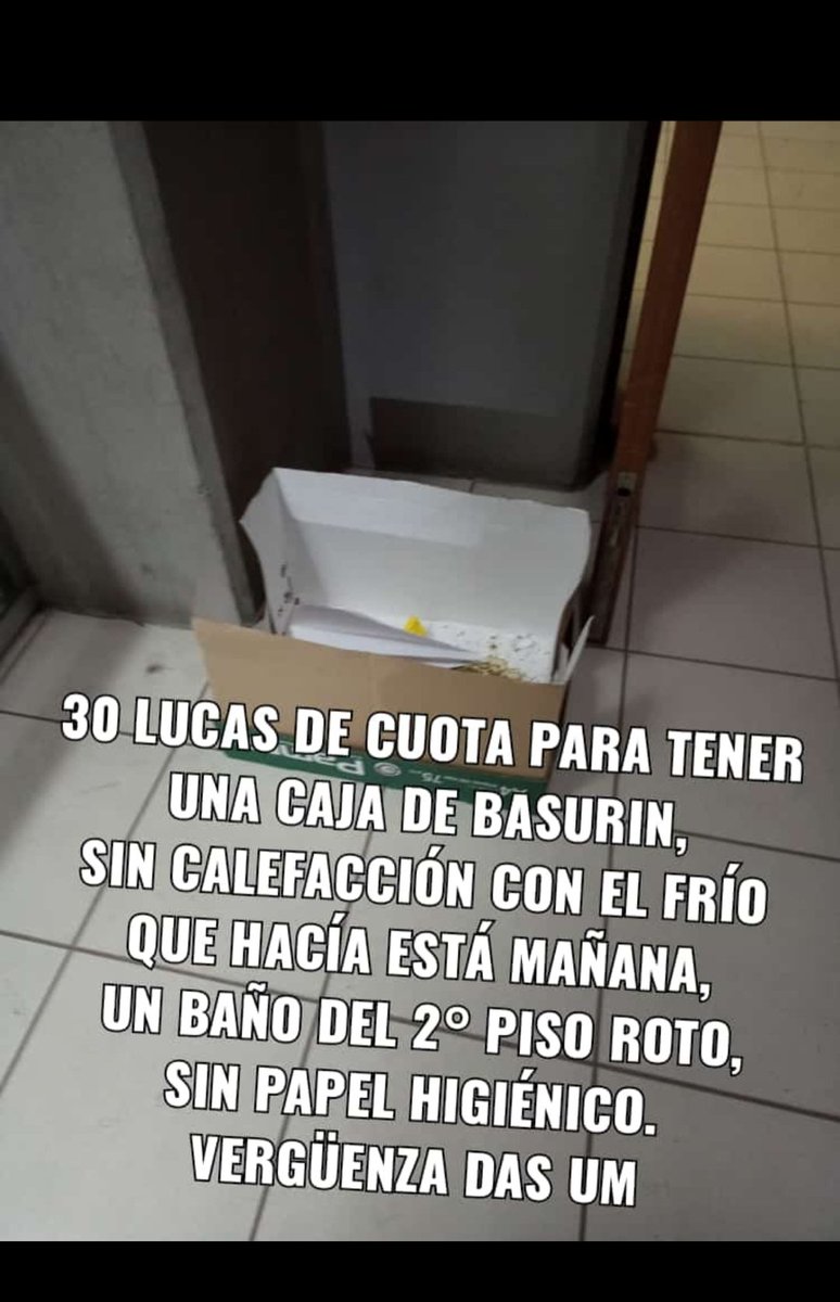 elchemauri1980's tweet photo. @UdeMendoza dan vergüenza!!! #universidaddecadente https://t.co/nC1cIqptis