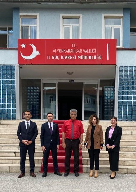 GkhanAKYILDIZ's tweet photo. Ankara Göçmen Hakları ve Sosyal Uyum Derneği ile Afyonkarahisar Sahra Derneği'nin proje kapsamında yürüttükleri başarılı çalışmaları yerinde gördük. 

Afyonkarahisar İl Göç İdaresi Müdürlüğümüzü de ziyaret edip STK temsilcileri ve Kanaat Önderleriyle değerlendirmelerde bulunduk. https://t.co/W8dUmCZ25M