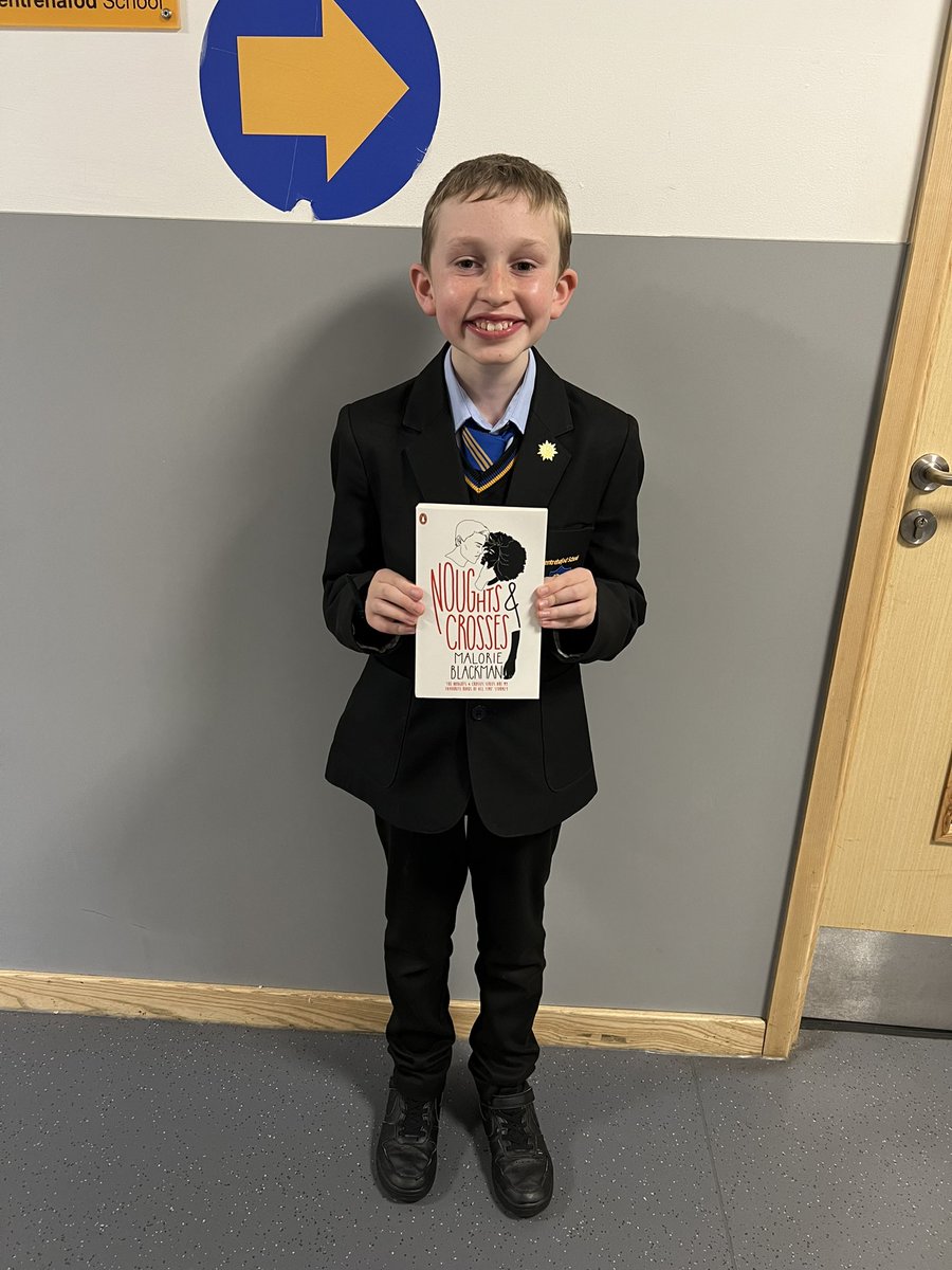 pentrelanguages's tweet image. A big congratulations to our incidental Welsh Tocyn iaith winners this half term… one winner from each year,also our staff winner is Mr Jones, Science. Da iawn pawb!! Dal ati!! Keep at it !!🙌🏻👏🏴󠁧󠁢󠁷󠁬󠁳󠁿