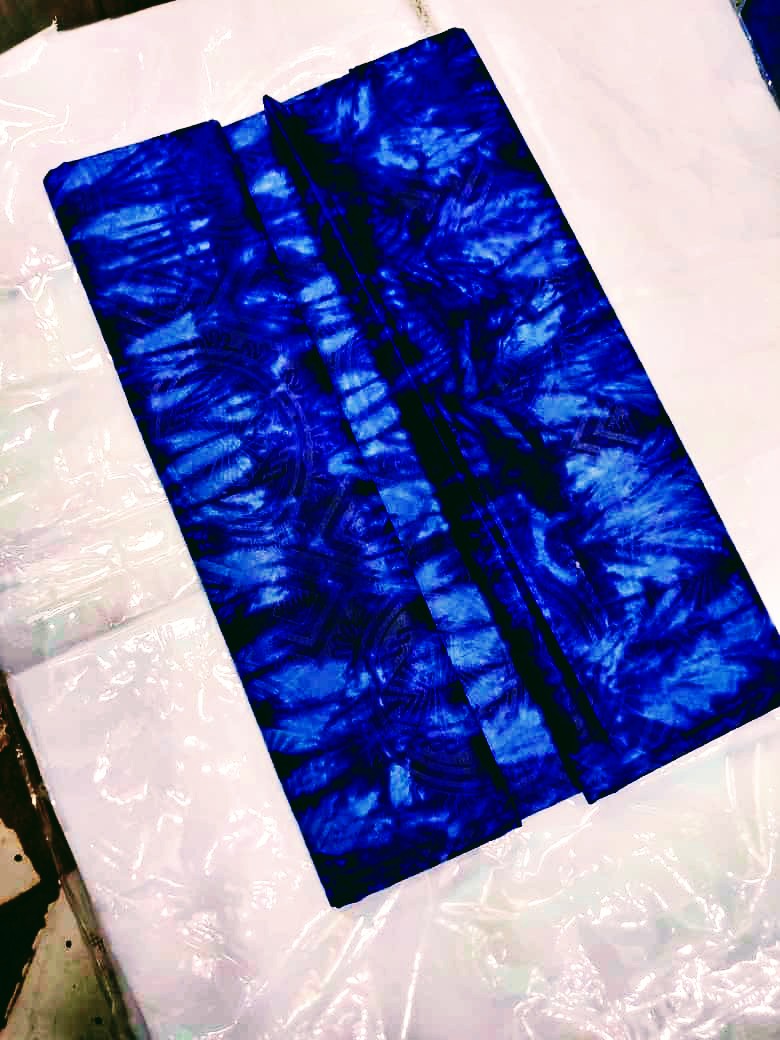 HEcommercial's tweet photo. Kampala Uganda fabrics for cutes and beautiful good looking .
#Africawears
#beautiful 
#nature 
#ugandawears
#nigerianswerar
#yorubawears
#southernwesternwears
#order@#+2347020951580
#whatsapp #+2349265369278 https://t.co/hAuAWOPNkj