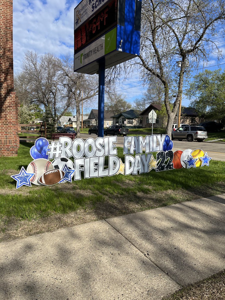 roosiefamily's tweet photo. You know what day it is . . . 
.
#roosiefamily FIELD DAY ! ! !
.
That’s right!
.
Get EXCITED ! ! ! https://t.co/8Am9PHU24O