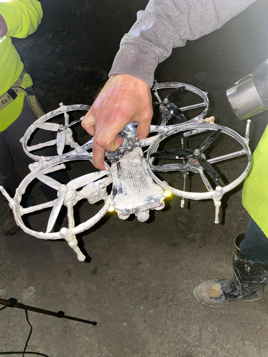 The LEMUR S is a hardworking drone for hardworking people.  It's modular design allows for easy in field repair and depending on the environment, a good cleaning!

#hardworkingdrone #publicsafety #firstresponderdrone #usamanufacturing #drone #droneforgood