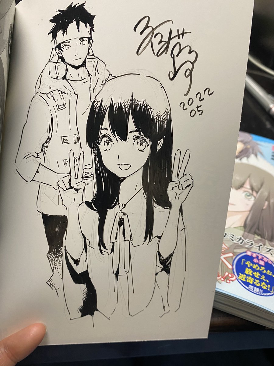 今アナログ絵描く機会減っちゃったけど、描くとやっぱ楽しい~
(#どれ鬼 2巻サイン本お届けお待たせしております)🙇