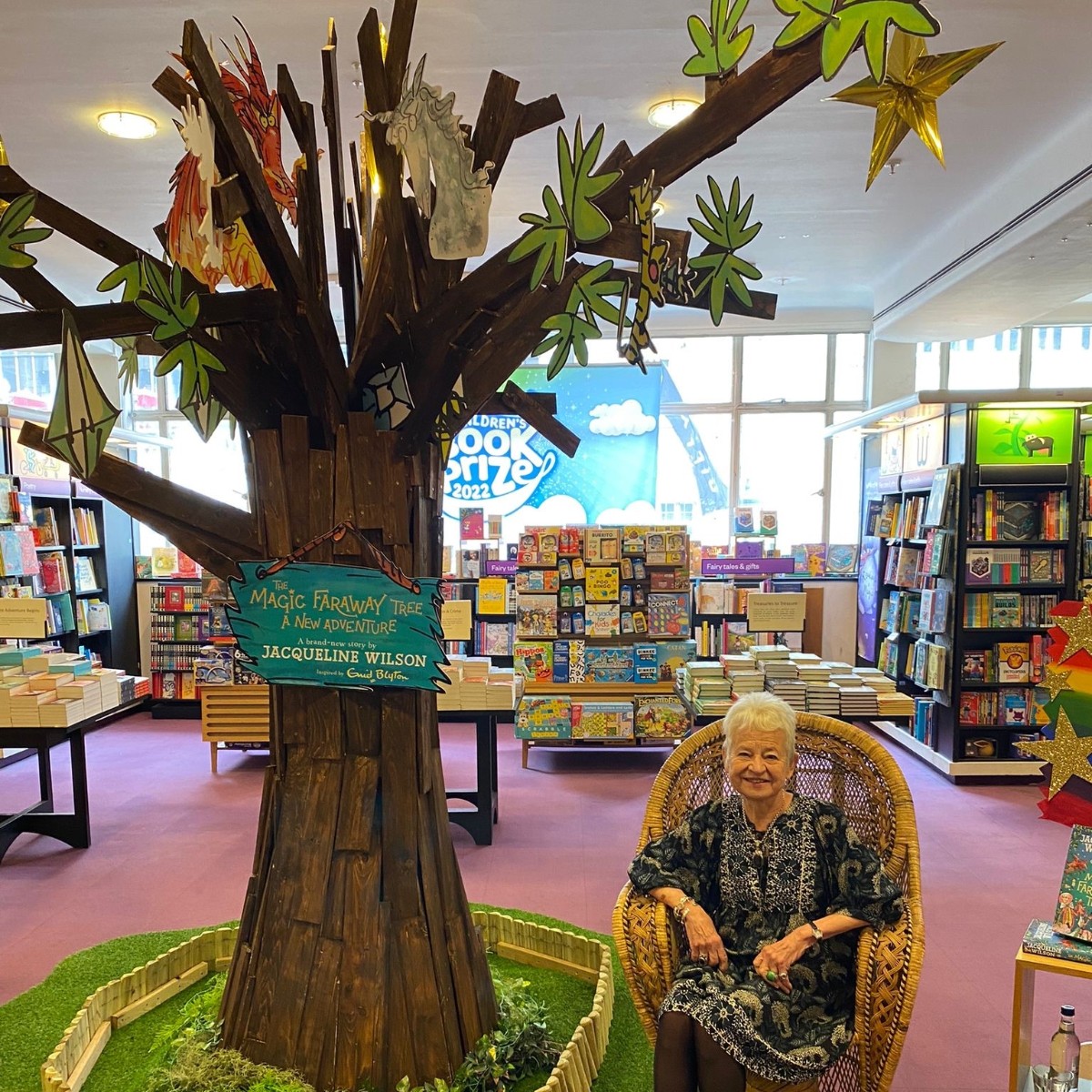 Hachette Children's Group tweet media