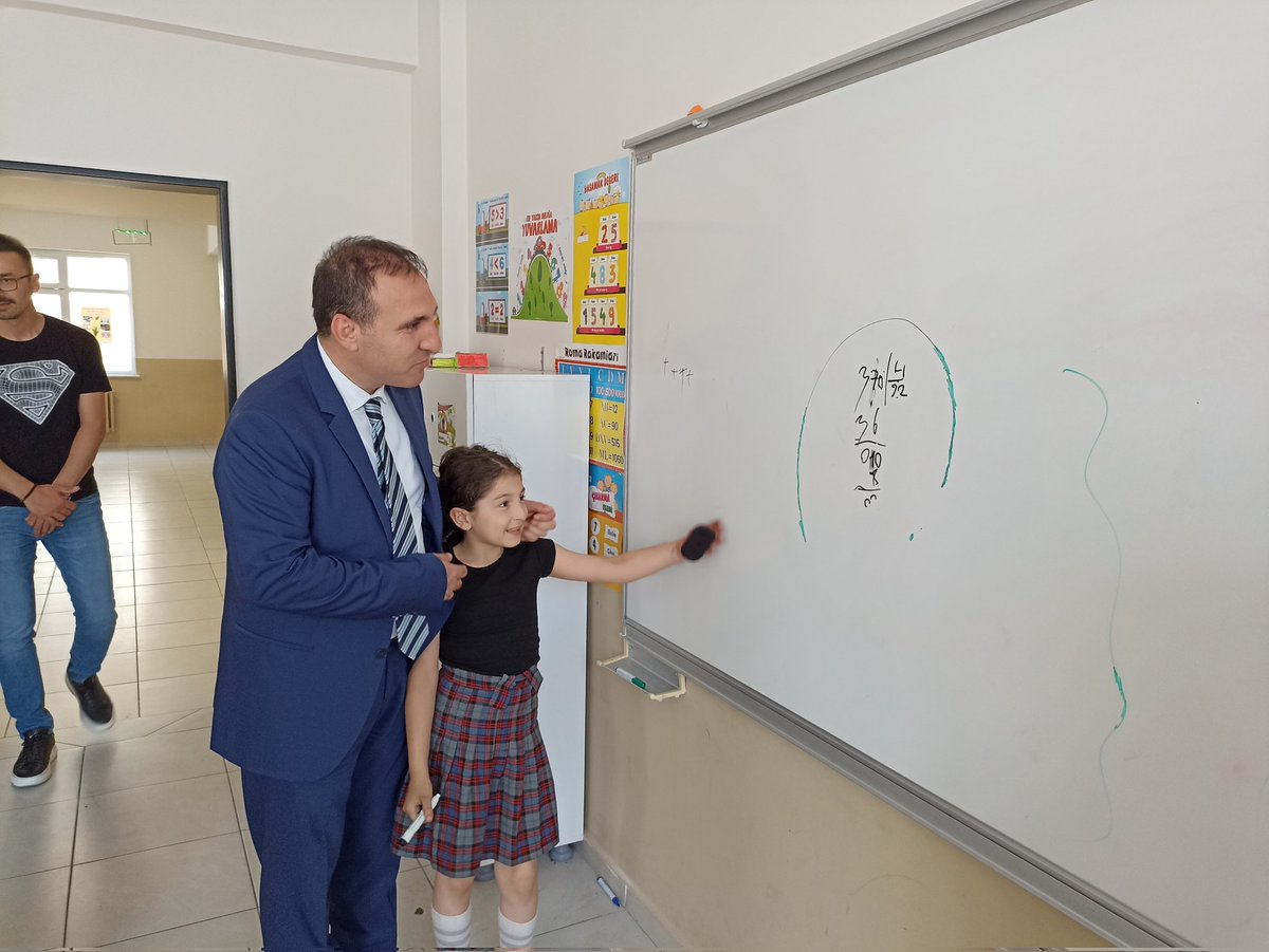 Kütüphane Açılışımız...

İlçemiz okullarından Adem Çelik İlkokulu kütüphanesinin açılışını öğrencilerimiz ile gerçekleştirdik.

Kaymakamımız konuşmasında öğrencilerimize kitap okumanın önemini vurgularken, değerli öğrencilerimize başarılar diledi.
<a href="/aliikramtuna/">Ali İkram TUNA</a>