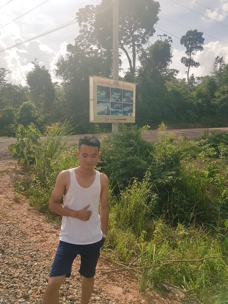 Sangthakhan Laosadid tweet media