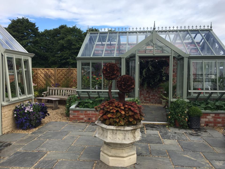 GriffinGlasshse's tweet photo. As we delight in the joys of #RHSChelsea, we also look forward and back to other wonderful #RHSShows.
Here are some images of our stand at #RHSHampton from 2017 for #ThrowbackThursday.
The show is on 4 - 9 July at Hampton Court - We'll be there!
https://t.co/zwjOIDdRhE https://t.co/dxDkFe2JFm
