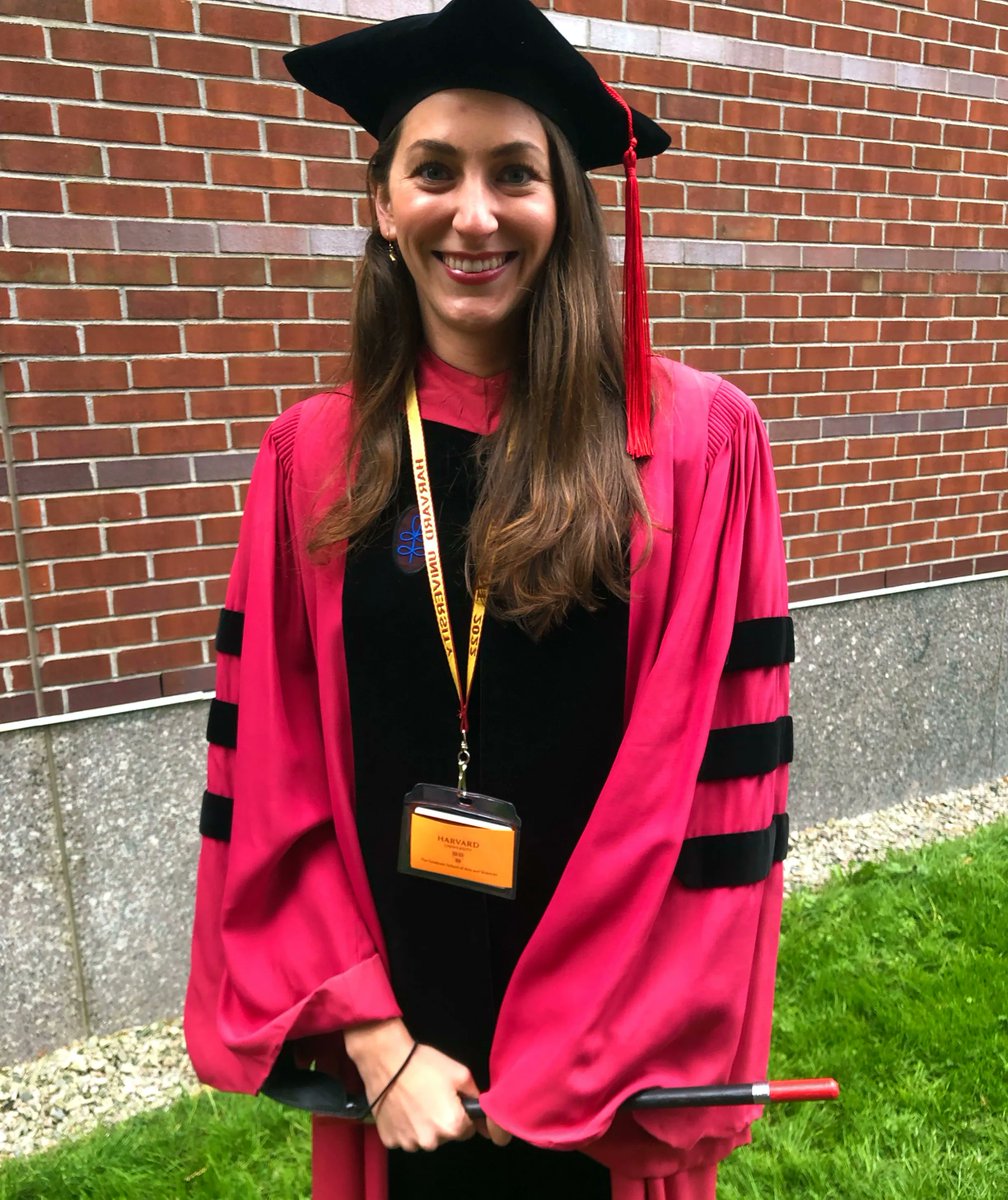 HarvardGSAS's tweet photo. "It’s such a beautiful community and so supportive; it’s fun to continue to meet new people from so many different backgrounds." —Commencement Marshal Melinda McPherson, PhD ’22, on her GSAS journey and experience. @harvardmed #GSAS22 #HarvardGSAS22 #Harvard22 https://t.co/QkOhNHaYyB