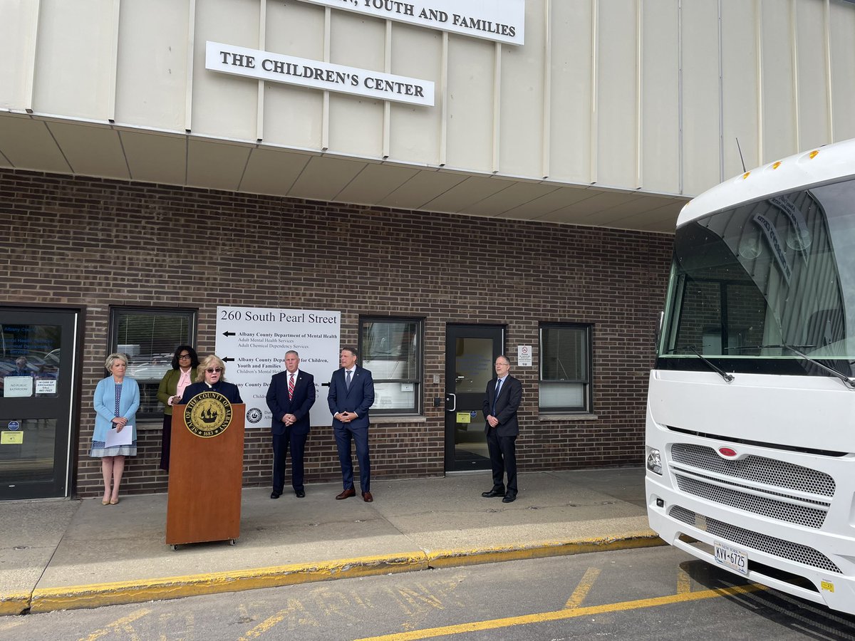 NYSOCFS's tweet photo. Right now @MCCoyCountyExec @OCFSSheilaPoole unveiling new #mobileresponse van for #childwelfare https://t.co/aGJpklo8sJ