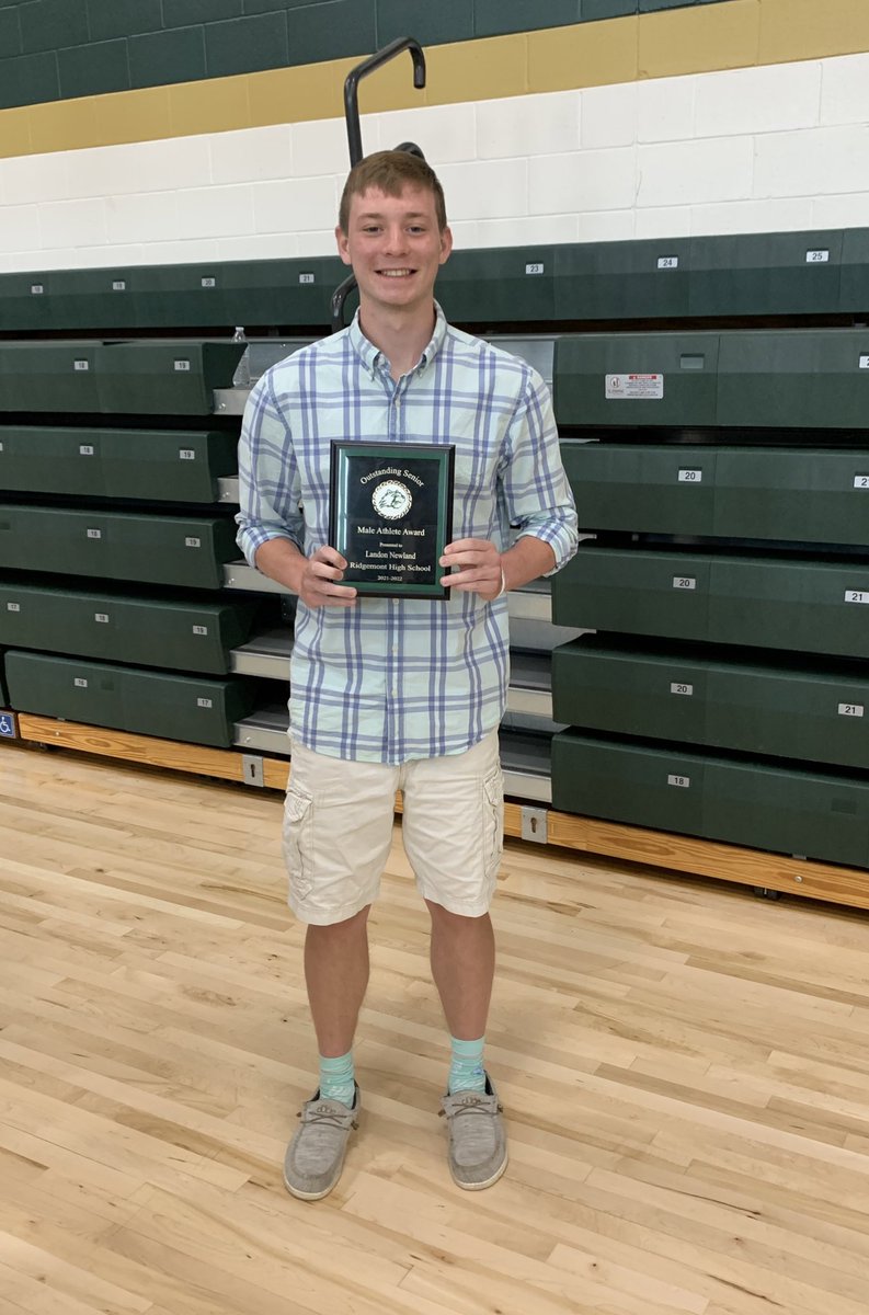 Congratulations to our Outstanding Senior Athletes for the Class of 2022, Callie Cromer and Landon Newland!!