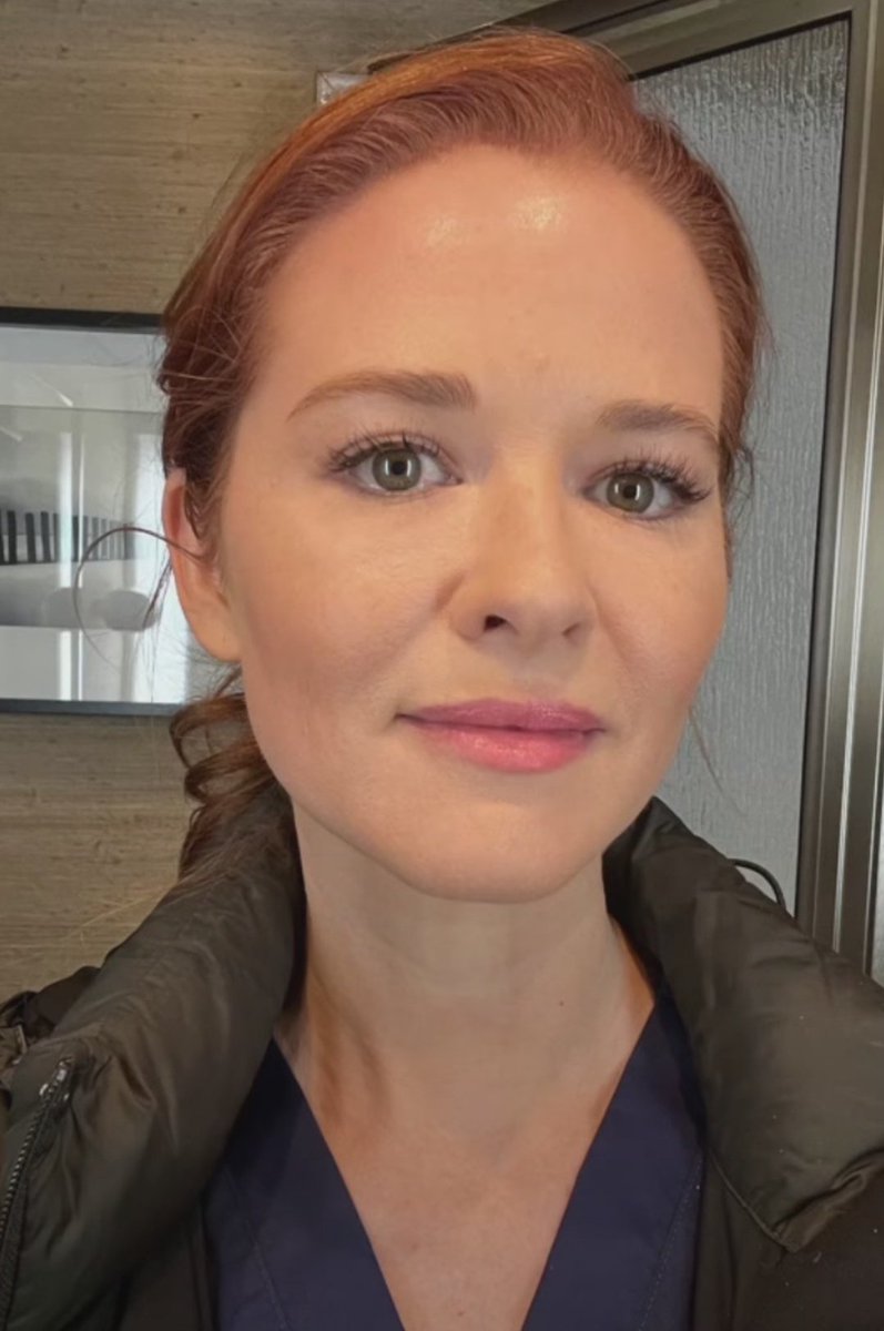 it's bad bitch o'clock YESSS SING ITT