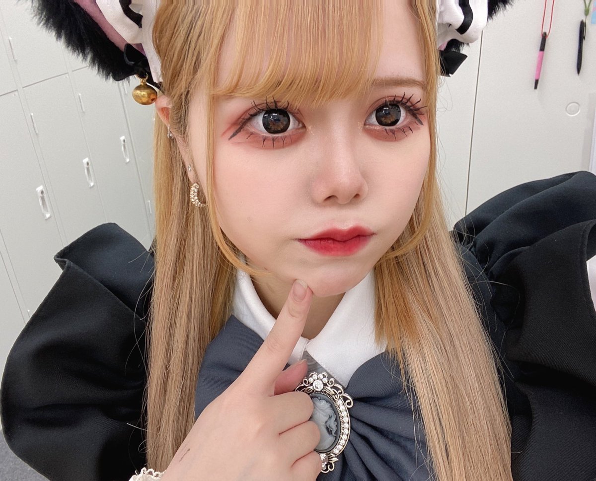 おきゅおわ‼️
今日もご帰宅ありがとうございました😸🤍
お久しぶりにお会いしたご主人様と沢山お話できたり、チェキともぐもぐも嬉しかったです😊💖