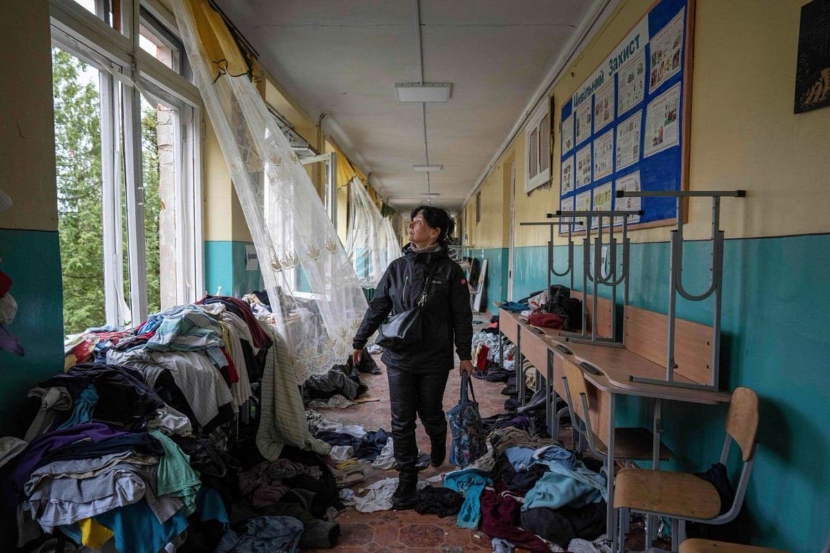 futureukr's tweet photo. #Ukraine️ 
We have no alternative but to fight. And win. Free our land and our people. Because the occupiers want to take not just something from us. They want to take all we have. Including the right to life for Ukrainians. https://t.co/v5y11pxFAZ