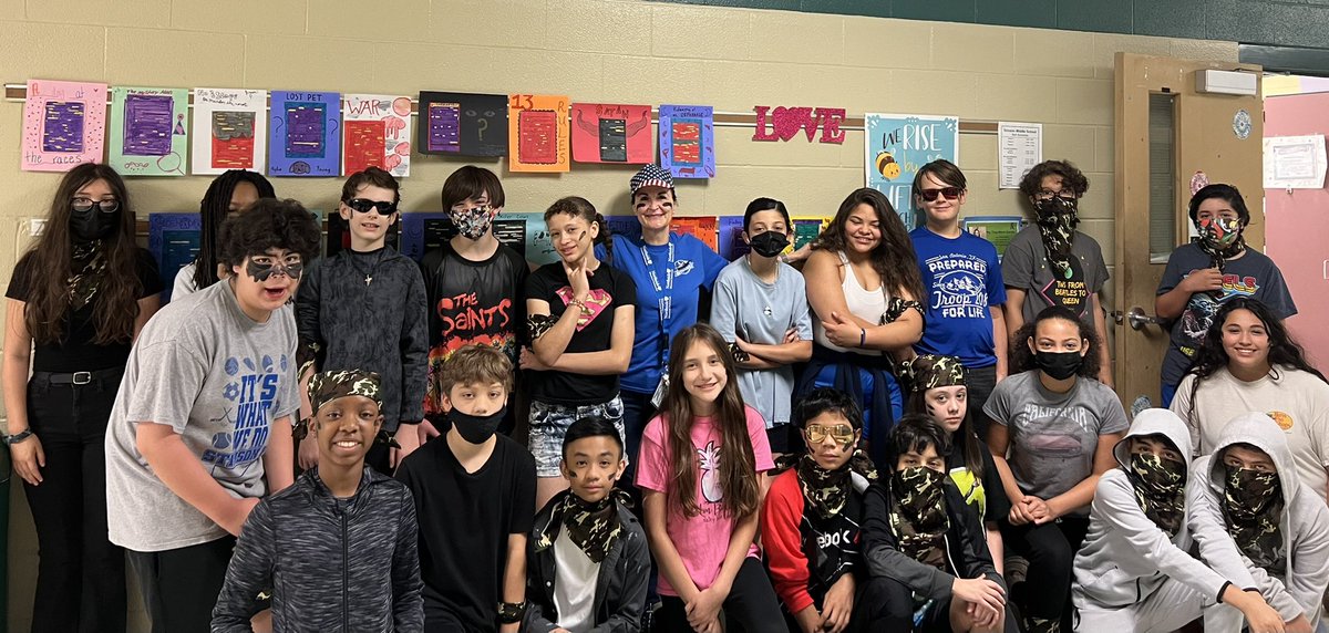 First field day since 2019. #FieldDay2022 #letsdothis #greatgorillas #teamworkmakesthedreamwork #imsogladwehadthistimetogether #eyeblack #camoflaugebandanas #6thgradeforever