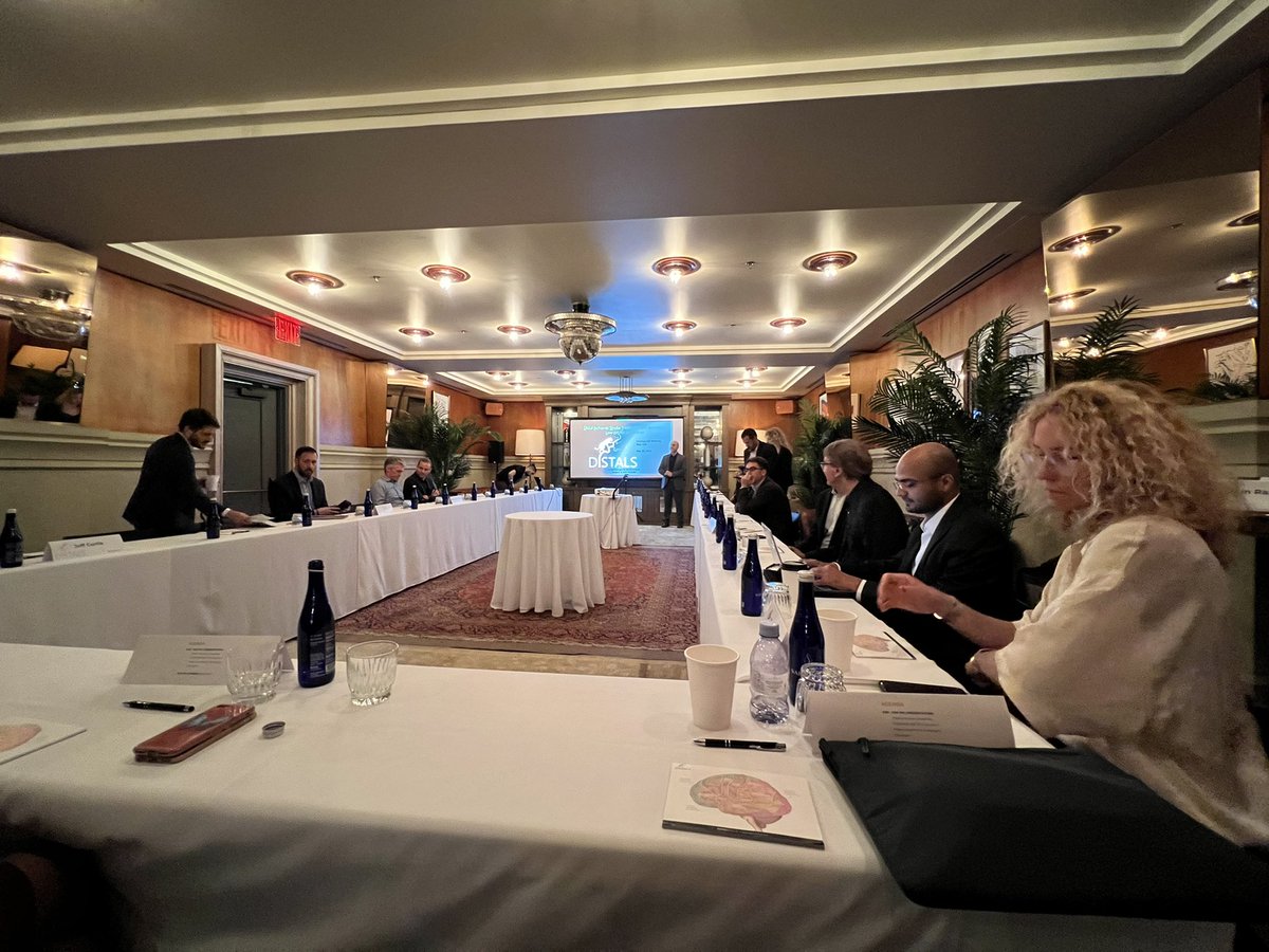 GuenegoAdrien's tweet image. Awesome meeting on #DMVO #Thrombectomy ! @Rapid__Medical @EckhouseRonen @haviseitan @JeffDollar15 @NeuroUnited