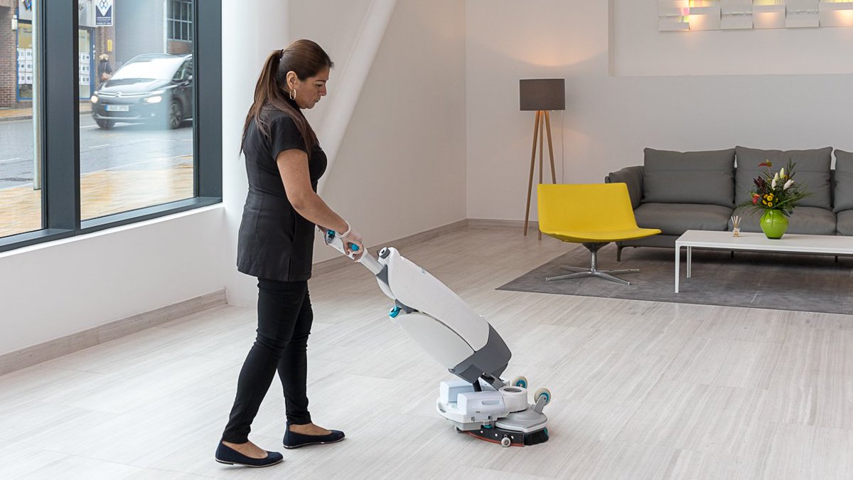 If you're not receiving the service you need from your existing #office cleaning contractor, then maybe time to review.  Check out our latest blog here bit.ly/3MP2LQN 
#facman #cleaning #FacilitiesManagement