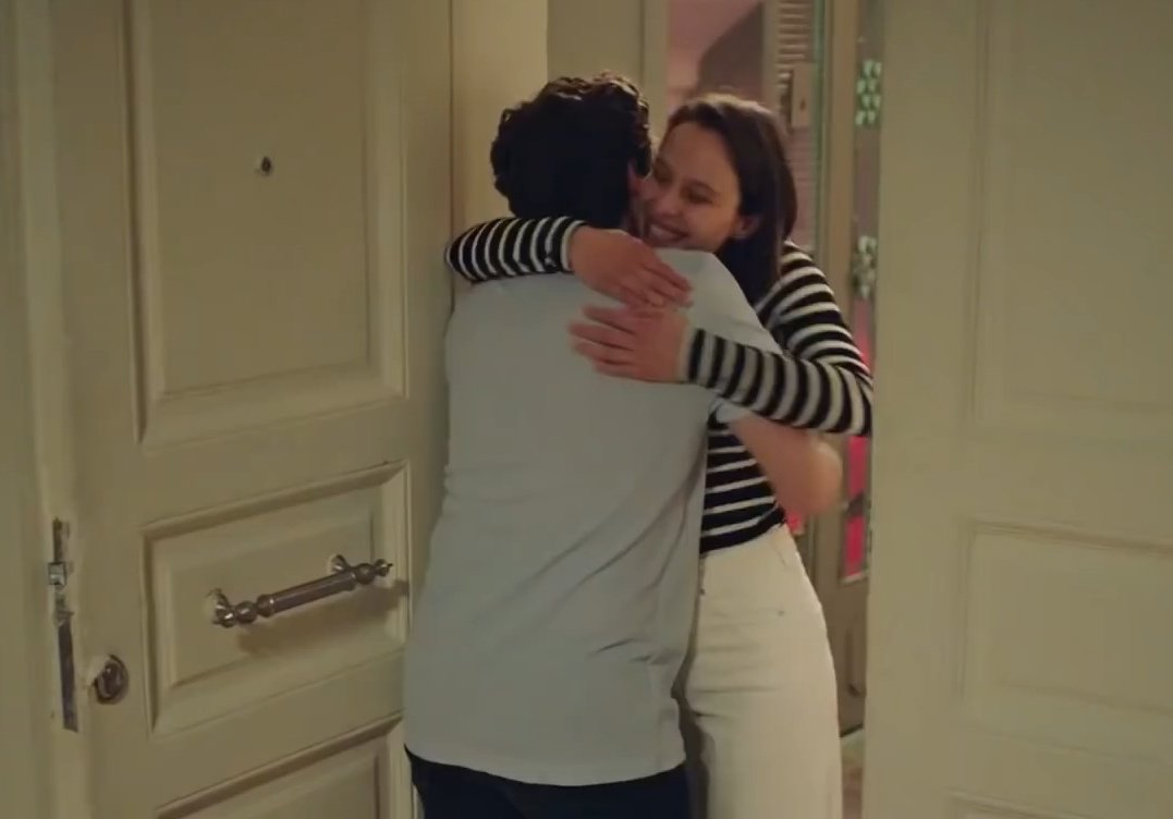 notguulumse's tweet image. sahne.   🌸    kamera arkası
#egner #masumlarapartmanı