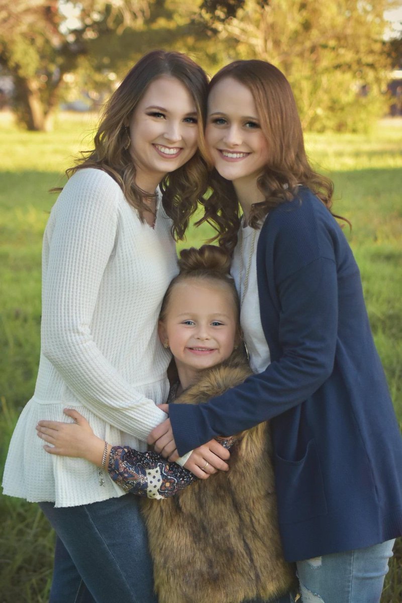 caylinpinder's tweet photo. Happy Birthday Tallie! https://t.co/LyHAx4ZyFN