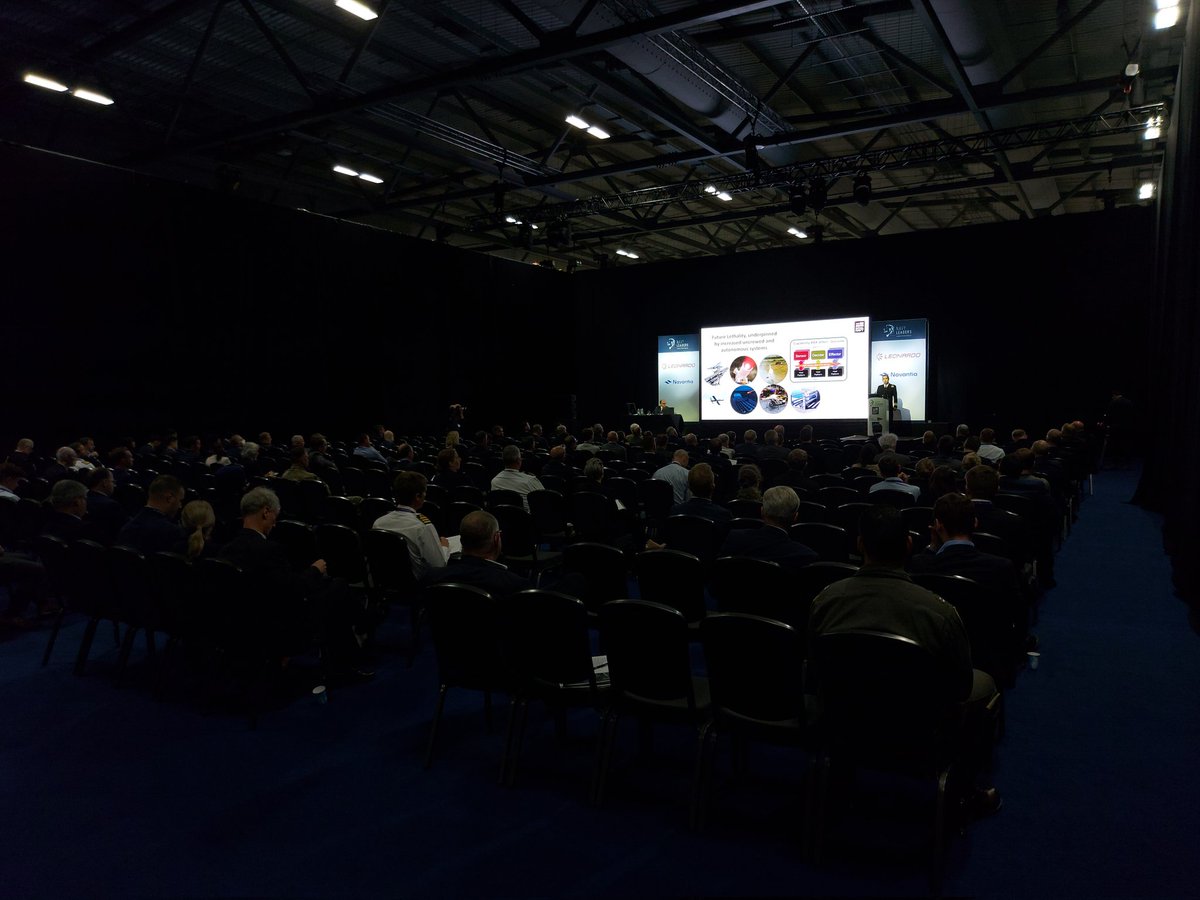 The @RoyalNavy's Rear Admiral James Parkin delivers the final presentation of our inaugural Combined Naval Event. What a great few days it has been! Thank you to all our partners, sponsors, speakers, exhibitors and guests for joining us. #CNE2022 ⚓ #FSF #UDS #ST