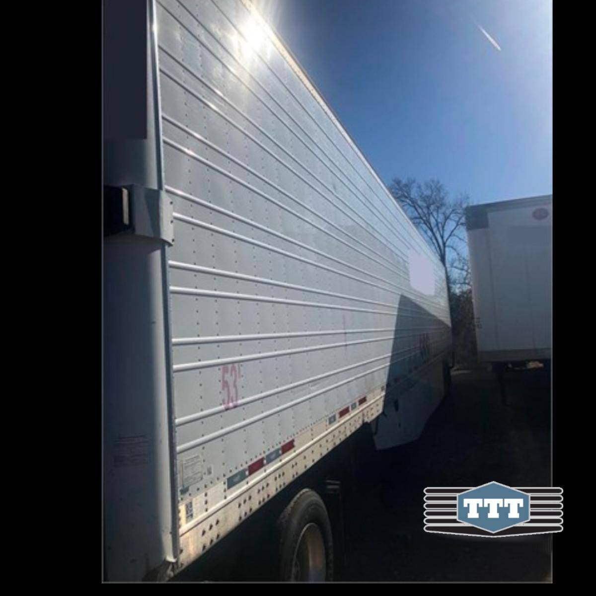 TTTExchange's tweet photo. Check this out!! 2011 Wabash Reefer
Refrigerated Van, $33,000 https://t.co/RXiG6sL6Vd
📢REGISTER on our site and Make an Offer!
🤝Negotiate directly with the Seller for your best deal!
👉https://t.co/PFHWQQhjmr👈
#usedtrailer #trailervan #wabash #reefer
#owneroperators #OOIDA https://t.co/zMfDnMyQUL