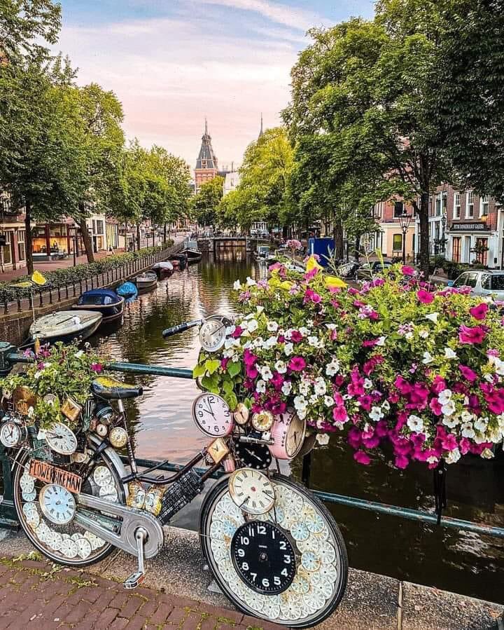 Arteymas_'s tweet photo. Ámsterdam - Holanda. 🛶 https://t.co/6dSYTNqWgf