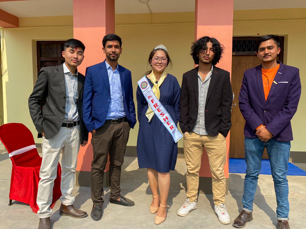 lusan_magar's tweet photo. KU agriculture batch 2021
( 18-04-2022 )
@maheshwortimals
#KU #agriculture #panchkhal https://t.co/OWVtudLYn7