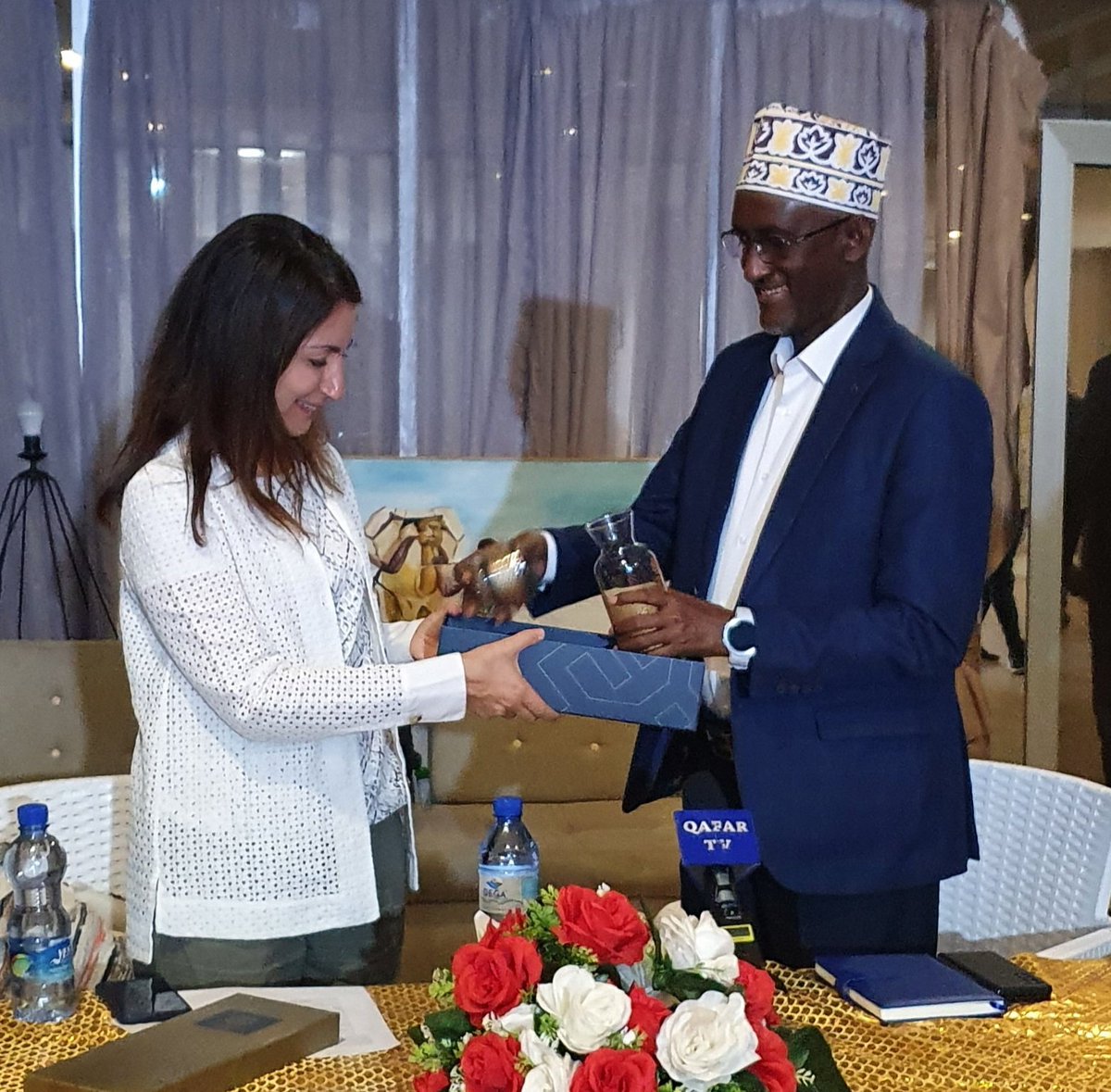 TC_AddisAbabaBE's tweet photo. Today Amb. Yaprak Alp visited Afar &amp; discussed ways to deepen cooperation between 🇹🇷 &amp; Afar together with Pres. Awol Arba &amp; Mayor Abdu Musa. 

During the visit a Cooperation Agreement in the field of education was also signed between @ETmaarif &amp; @SamaraunivEthio. https://t.co/uYccy3PWX9