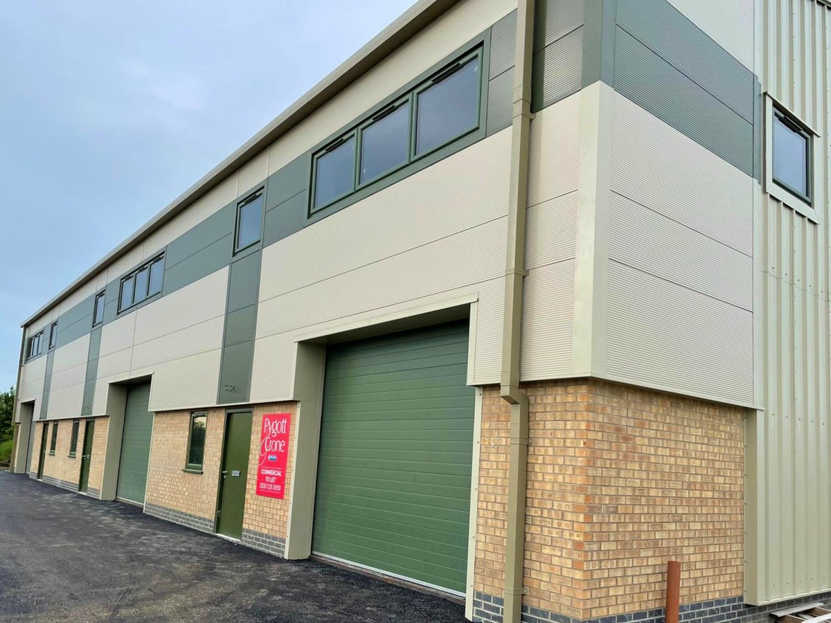 The new Office &amp; Warehouse units at Willoughton Place in Gainsborough are nearly complete!

See the virtual tour of the same unit type we built in Saxilby 📽️ bit.ly/2NaoHwk

Now only 2 available! Find out more 👉 bit.ly/2SOcShJ

<a href="/InvestGainsboro/">Invest Gainsborough</a>