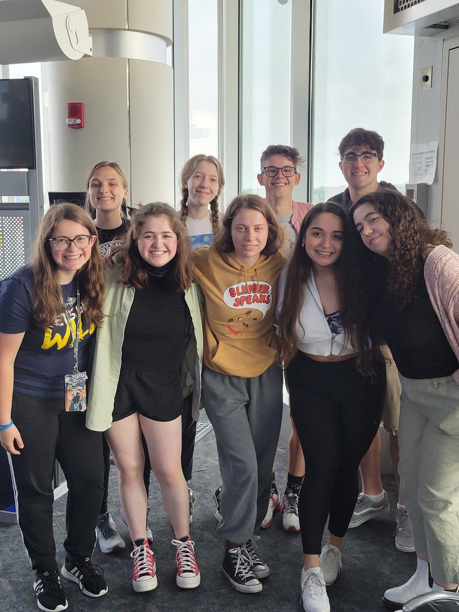 Slinger4N6's tweet photo. Slinger Forensics is getting ready to board the plane to Nationals. https://t.co/EoezUyWjDj