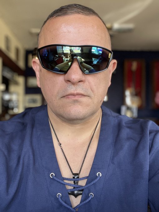 I will be in Hastings from this Friday to Sunday, then in Southampton until next Friday. Anyone want<a href="/tag/tittytuesday"class="tags"><span>#tittytuesday</span></a>