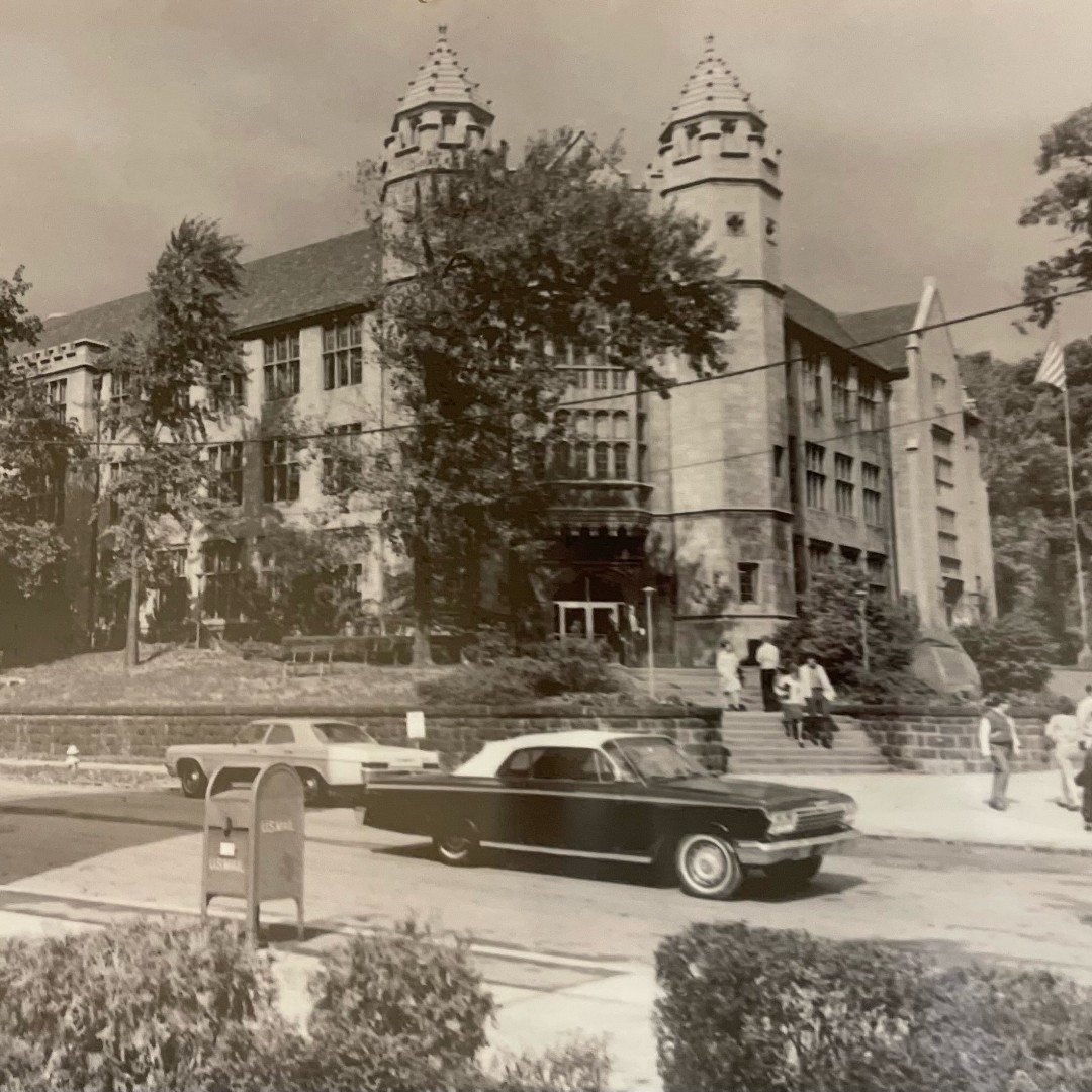 Youngstown State University tweet media