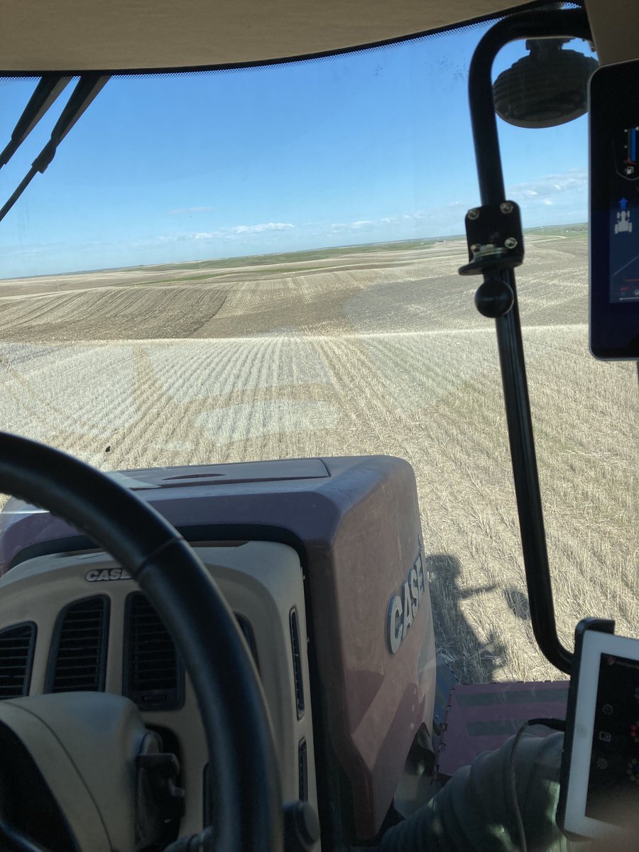 I wonder how many seeders covered at least 1000 acres yesterday? #plant22