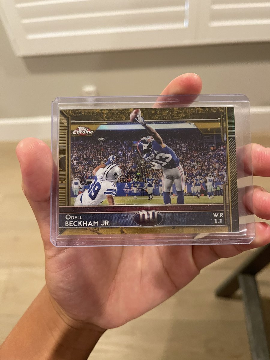 imperiumcard's tweet photo. Good morning everyone! Let’s start the day off by showing your favorite PC Card. I’ll go first. https://t.co/em1IXL9qoB