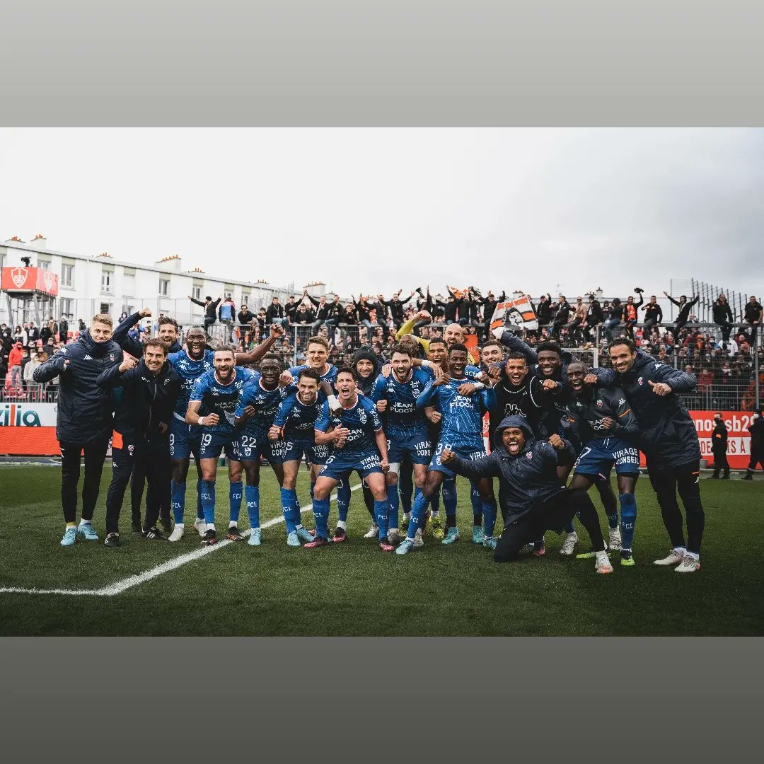 Tedd_971's tweet photo. Saison terminée 🔚👋

L'objectif est atteint pour le club @fclorient 🐟 mais également pour la formation.
Soutien à nos féminines qui jouent les barrages pour une potentielle accession en D2.

Merci aux supporters pour votre soutien. 🔥🟠⚫️

Prenez soin de vous 😁 https://t.co/ZBh5U1CdpE