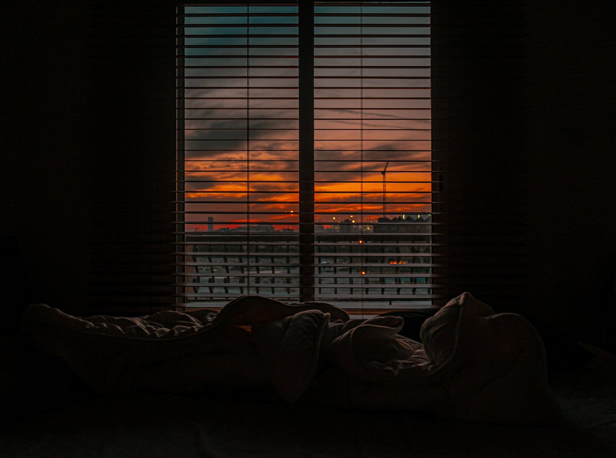 kinslips_life's tweet photo. Your #sleepoasis awaits... all it's missing is you and some #shuteye 😴 https://t.co/SCPNLicb3J