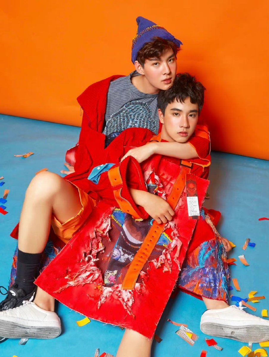 mingmingpaofuy1's tweet photo. @Kazzmagazine We miss PerthSaint.🐯🐉
There are still many people waiting for them.
You deserve it.
PerthSaint Forever 🖤❤️
#PerthSaintSation 
#TRIGON https://t.co/WchTHMUpnv https://t.co/UmJabgiBcC