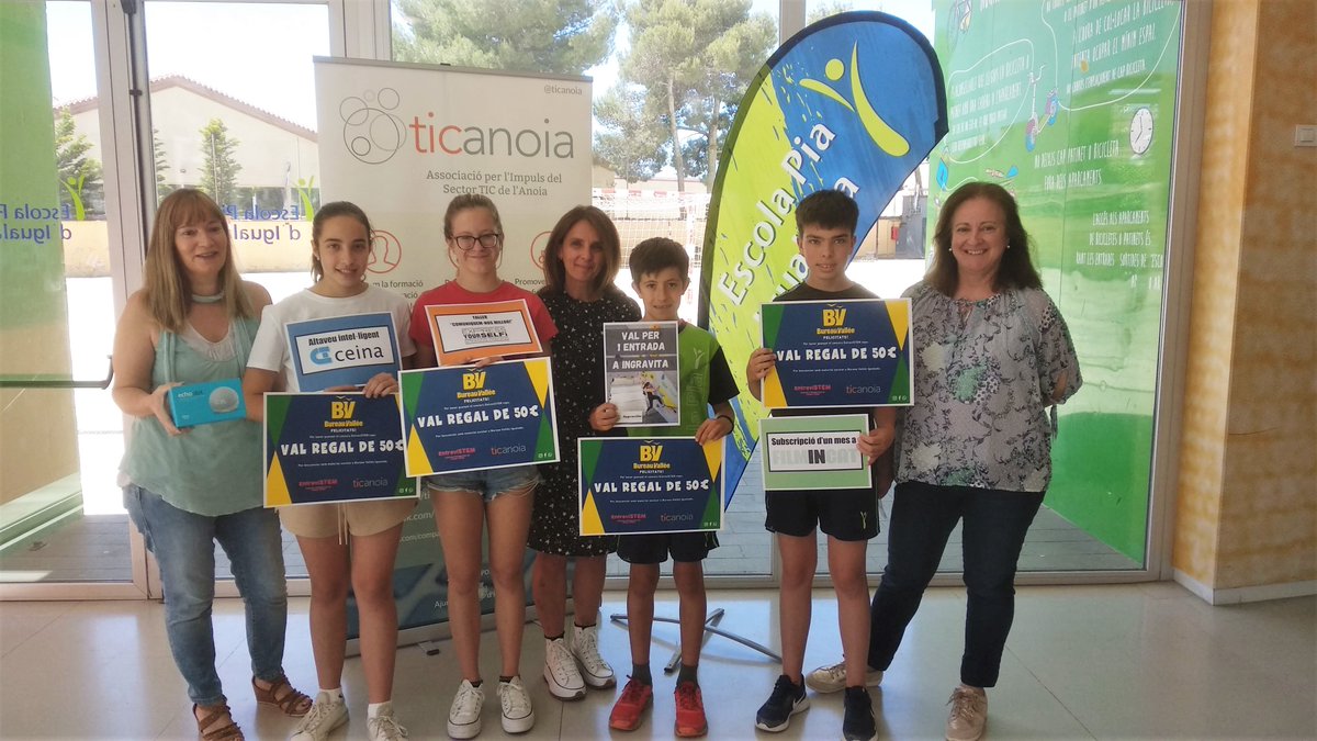 📢Ja tenim guanyador de la 2a edició del concurs EntreviSTEM👉l'equip MYJM de l'<a href="/epiaigualada/">Escola Pia Igualada</a> per la seva entrevista a la professional Laia Estruch. Enhorabona per la feina feta! 

Gràcies pel premi <a href="/BureauVallee_/">Bureau Vallée España</a> <a href="/EYourselfi/">Express Yourselfi</a> <a href="/Ingravita/">Ingravita</a> <a href="/FilminCAT/">FilminCAT</a> <a href="/CeinaFormacio/">Ceina</a>