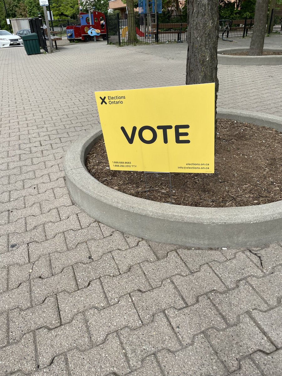 debwalke's tweet photo. Voted ✅ https://t.co/aNKu7tQfF4