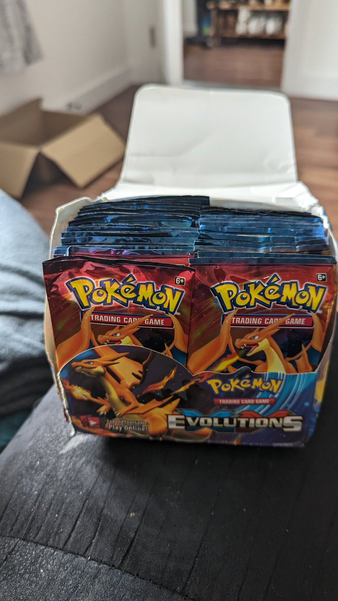 DELTALIVETV's tweet image. Fake ass Pokémon cards cheers nitetorch