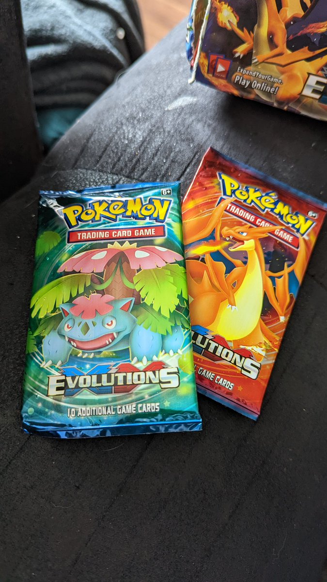 DELTALIVETV's tweet image. Fake ass Pokémon cards cheers nitetorch