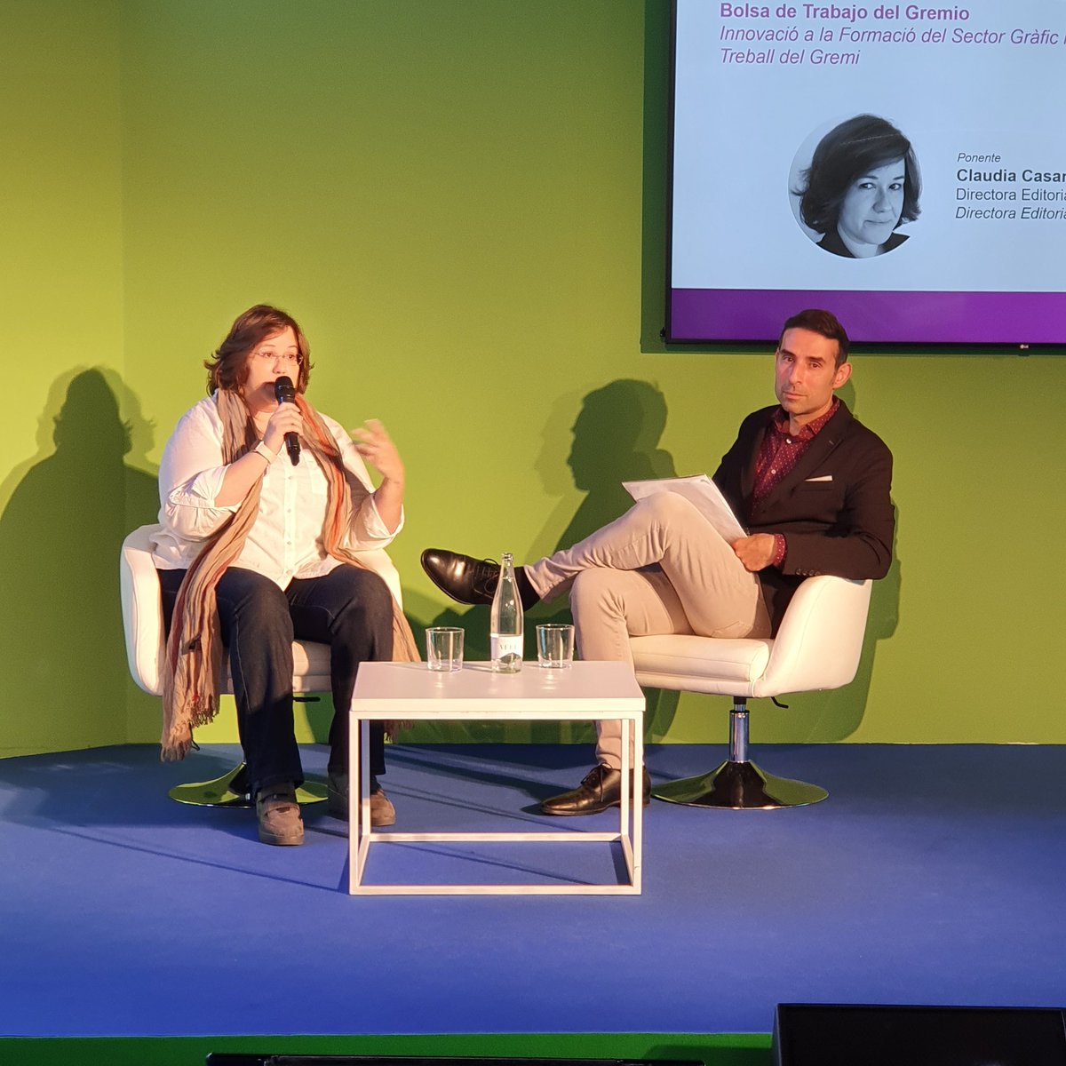graphispag's tweet photo. 🎙Ponencia: Hacia un cambio (necesario) en el sector editorial: Tecnología de Impresión Digital y Modelo de Negocio por
@Lallum35 de @AticoLibros https://t.co/5X2t8NSaS0