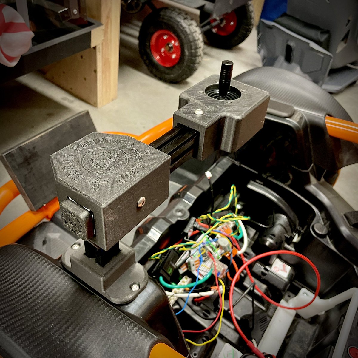 rogue_robotics's tweet image. We’re getting good at this. 😎 Giving mobility to a local LEFTY soon! 👍