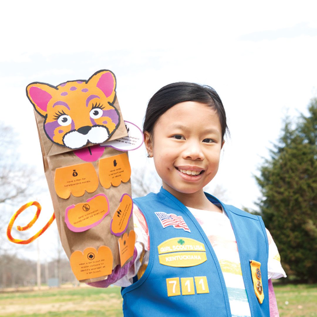 girlscoutsnv's tweet photo. What are you doing this summer?☀️ ||Camp Ducktail🐤 starts June 5 and camperships are still available! We are looking forward to puppet shows, field trips water play, and more! Start your Girls Scouts adventure today! https://t.co/jBtVGo9E0K #camp #gscamp #gslearn https://t.co/5vEjAwhxt1