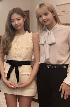 jenlisaposts's tweet photo. 🥺 https://t.co/YEOHMbN8TU