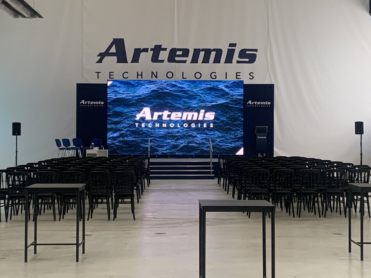 The stage is set - today, Artemis Technologies HQ hosts VIP guests, valued stakeholders, and consortium partners for an eFoiler showcase evening and special preview of our soon to be launched, zero-emission workboat 🥂 #eFoilerShowcase