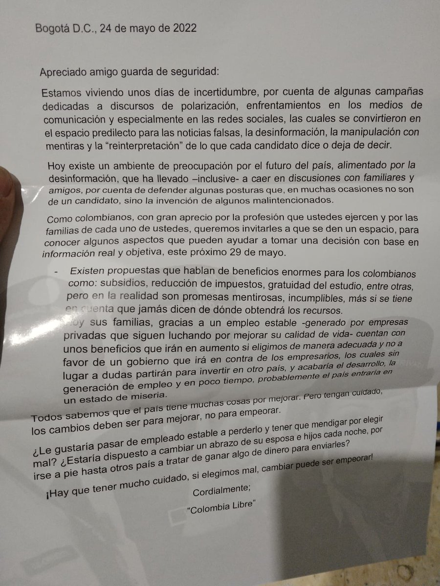 PinedaRuizBog's tweet photo. CUIDAR LTDA, empresa Bogotana de seguridad, constriñendo de manera sinuosa a sus empleados para no votar por @petrogustavo. https://t.co/cA4F9uNwLN
